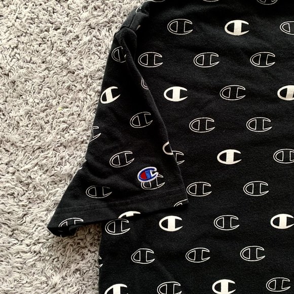 Vintage Champion T-Shirt. Medium. Authentic Champion Sportswear Product. - Picture 4 of 9
